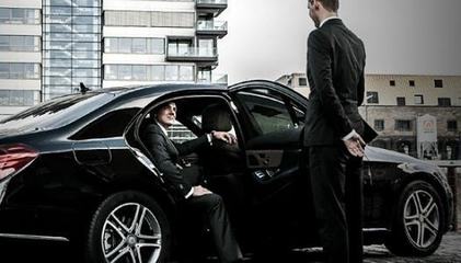 汽車(chē)代駕的收費(fèi)標(biāo)準(zhǔn)是什么?
